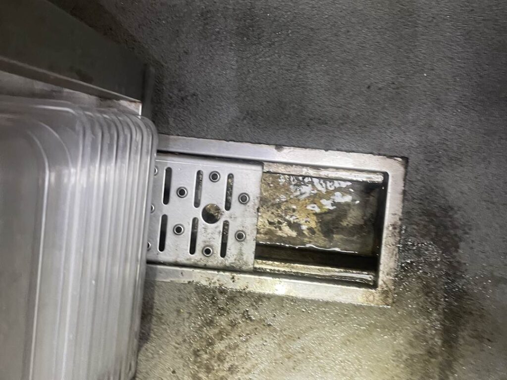 서초구 식당 주방 트렌치 점검